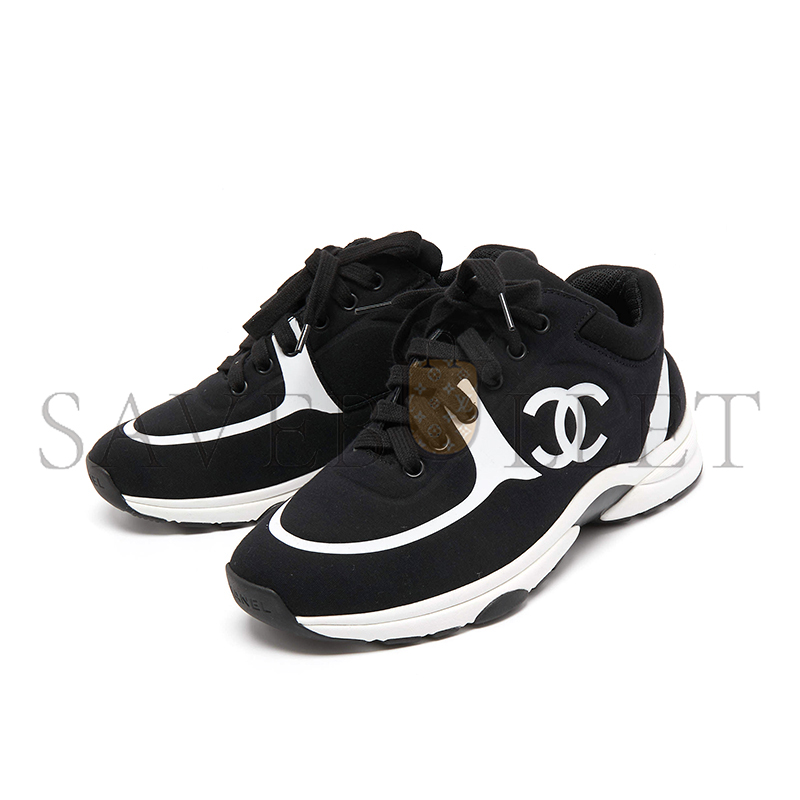 CHANEL CC LOW TOP SNEAKERS 756292